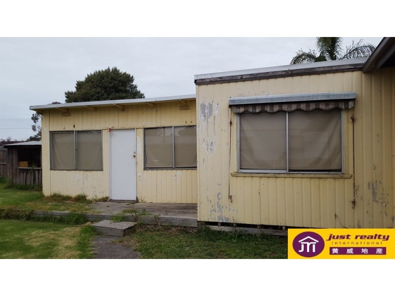 1/3 Ficifolia Drive, Doveton VIC 3177