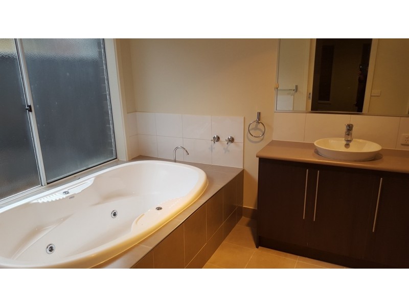 59 Keylana Drive, Keysborough VIC 3173