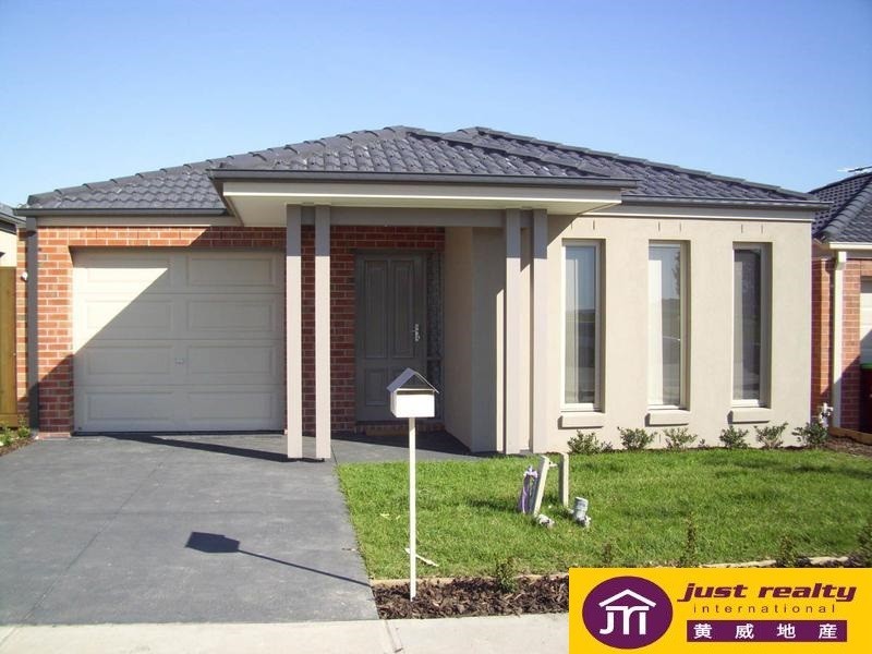 17 Autumn Fields Drive, Cranbourne North VIC 3977