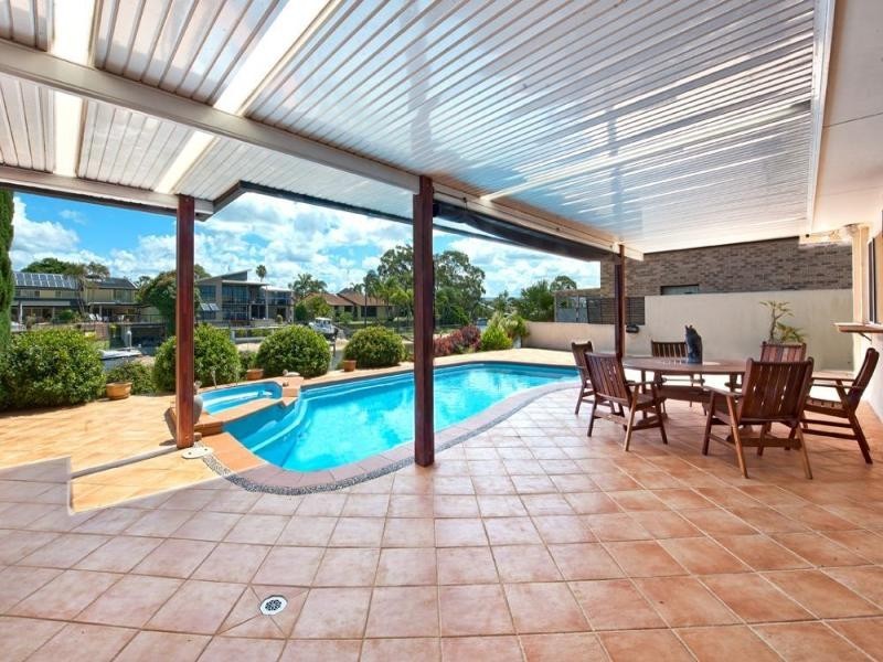 Broadbeach Waters QLD 4218