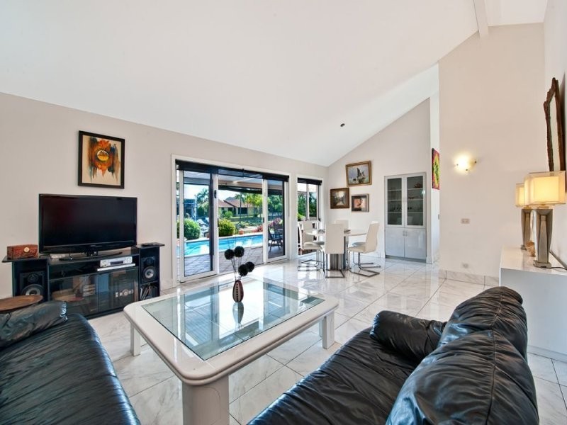 Broadbeach Waters QLD 4218