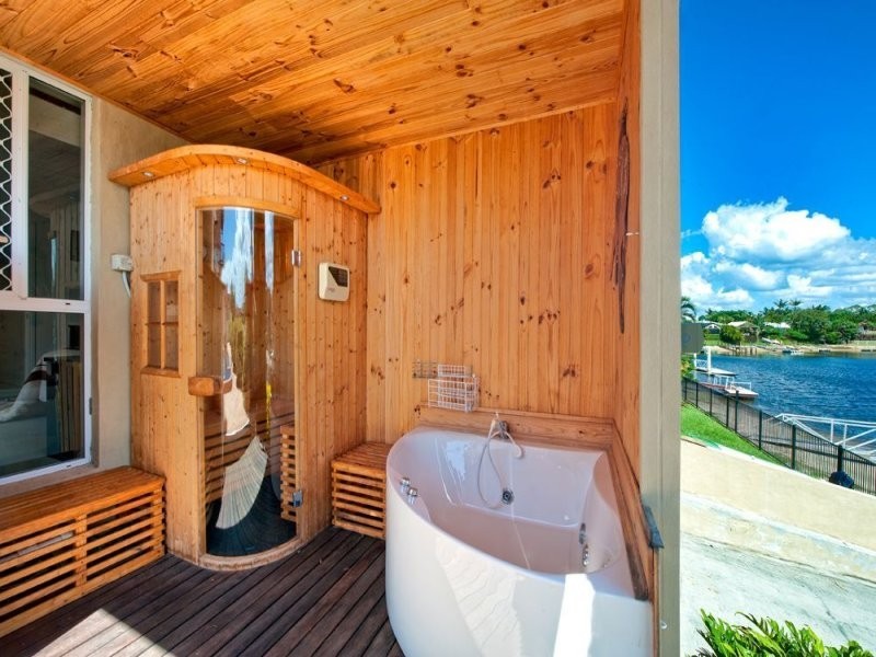 Broadbeach Waters QLD 4218