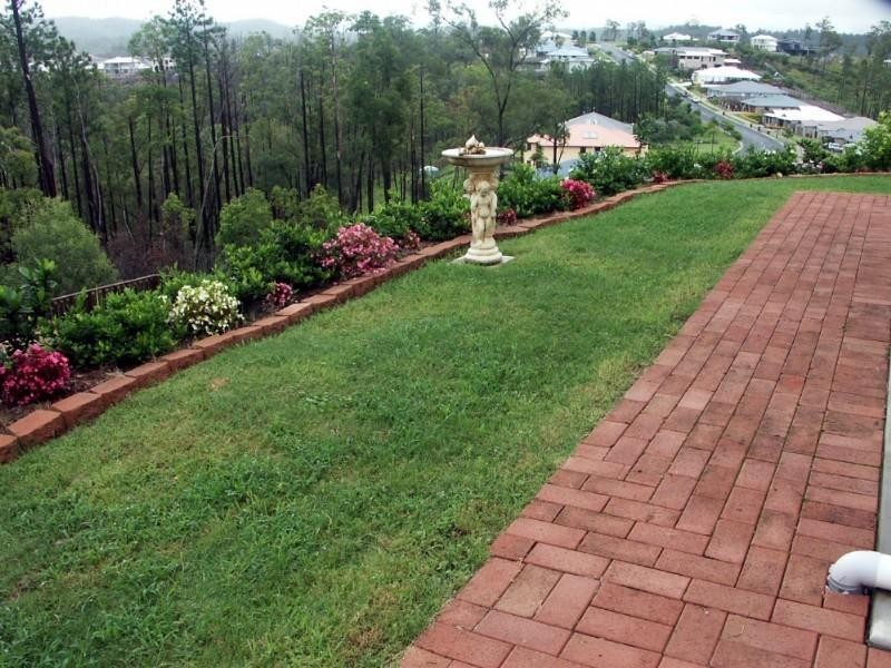 Pacific Pines QLD 4211