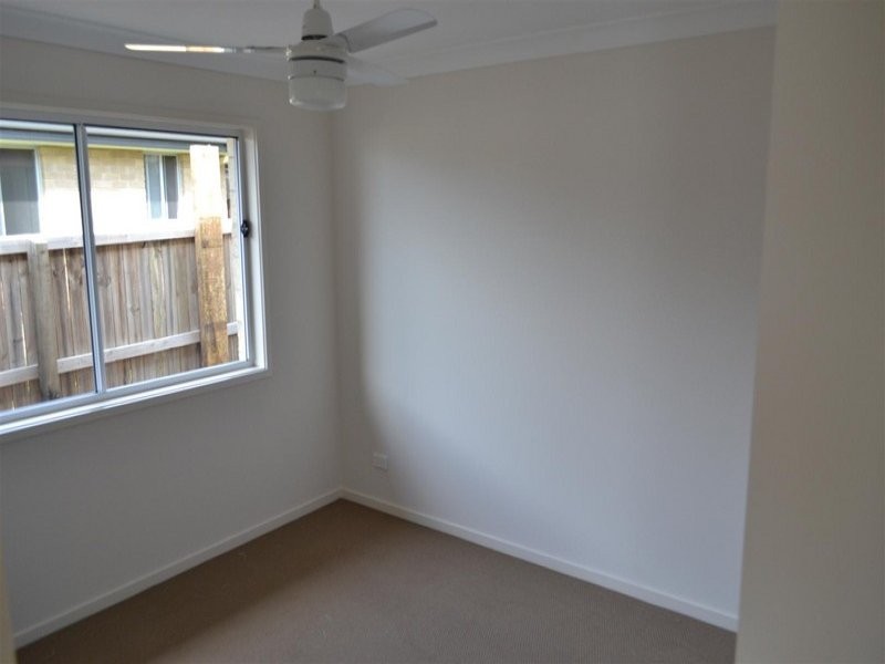 2/20 Aldgate Crescent, Pacific Pines QLD 4211