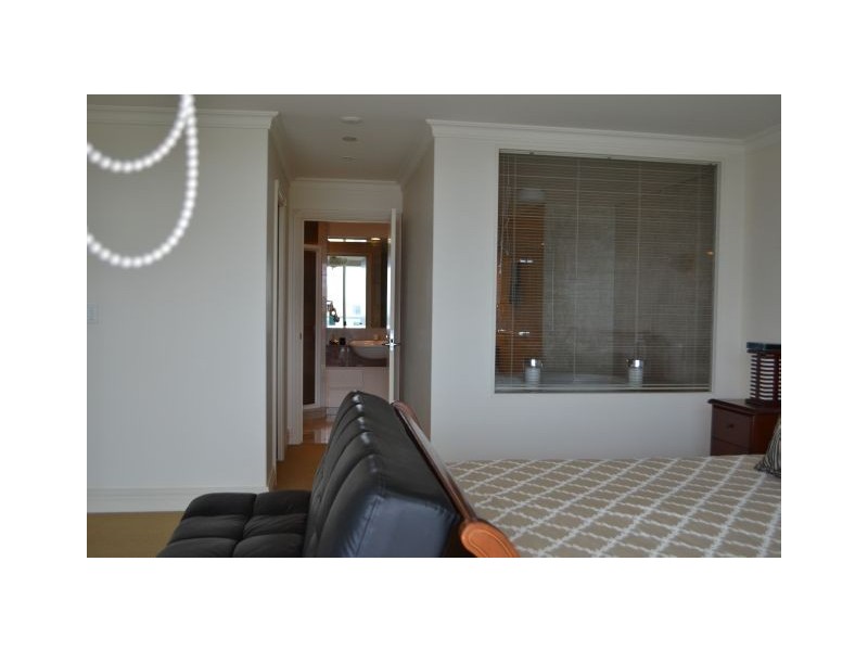 B9-3/75 Brighton Parade, Southport QLD 4215