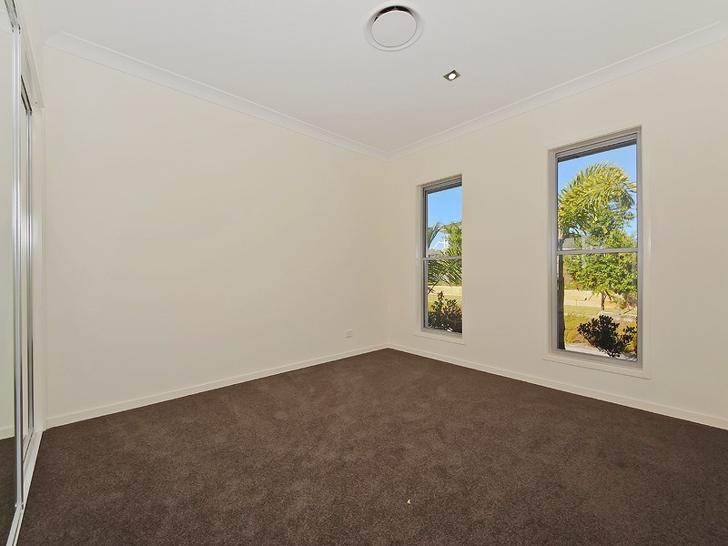 4 Limmen Street, Pimpama QLD 4209