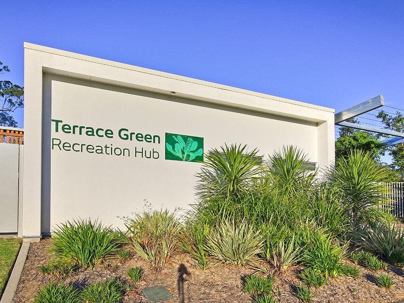 4 Limmen Street, Pimpama QLD 4209