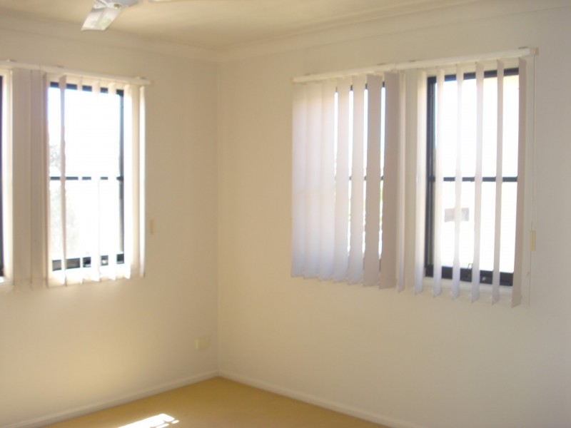 226 Cheltenham Drive, Robina QLD 4226