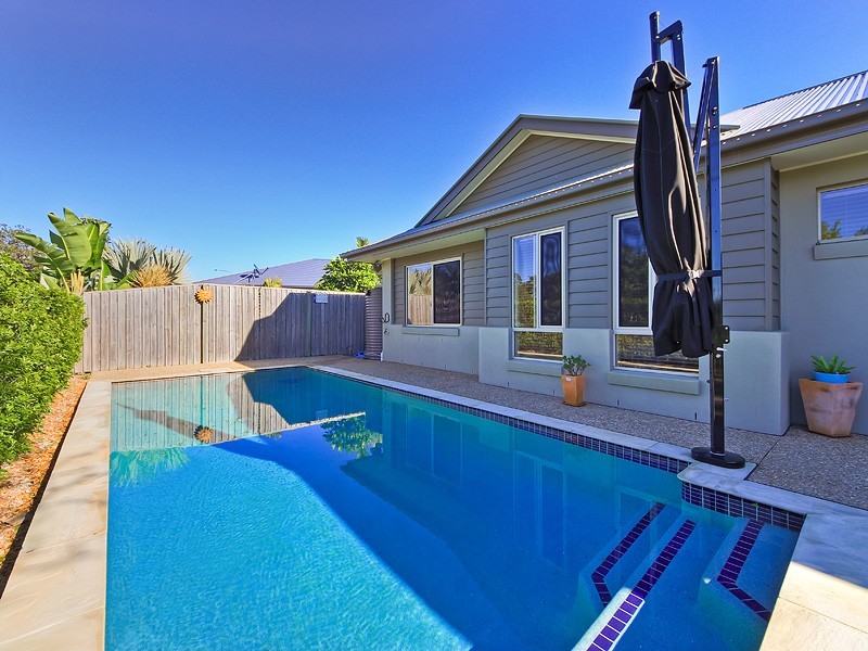 37 Homestead Circuit, Maudsland QLD 4210