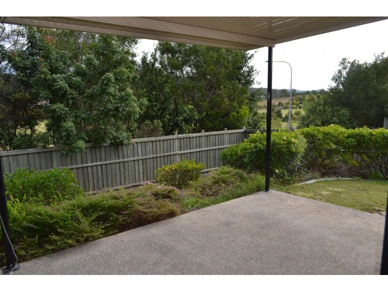 15 Gerard Street, Pacific Pines QLD 4211