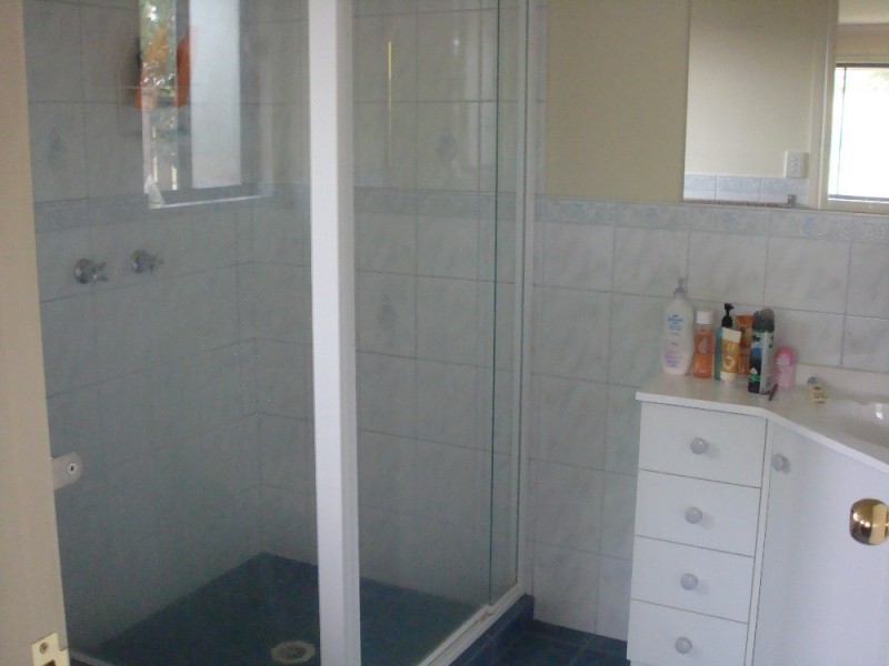 19 Stockdale Street, Pacific Pines QLD 4211