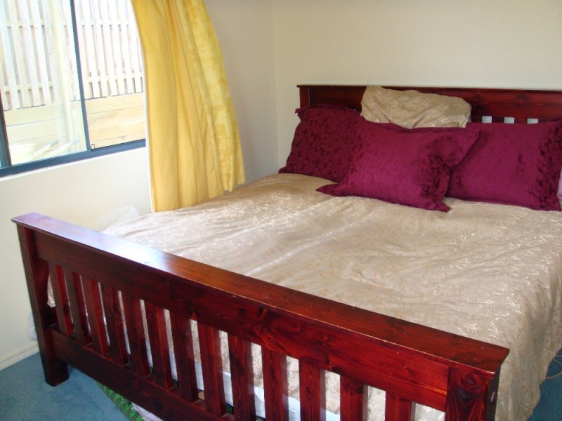 19 Stockdale Street, Pacific Pines QLD 4211