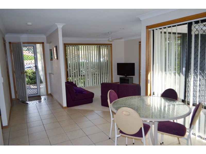 35 Keegan Circuit, Currumbin Waters QLD 4223