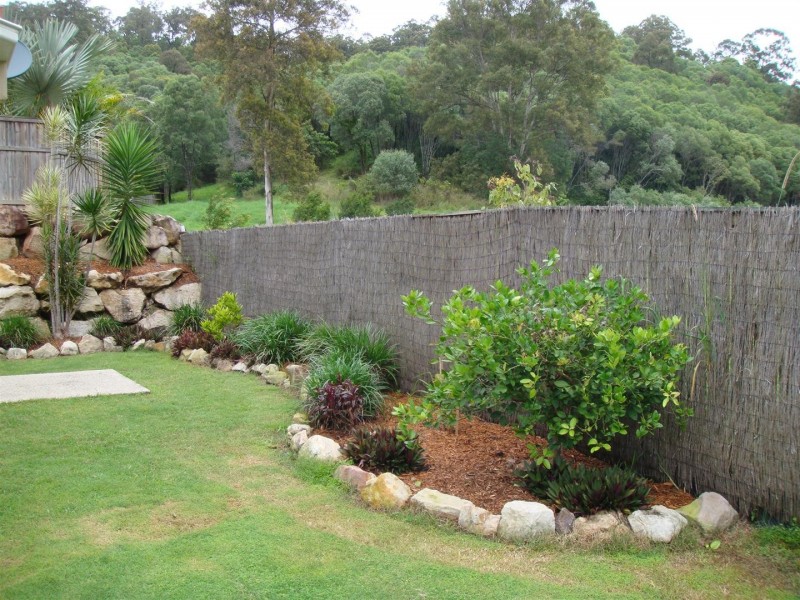 4 Lambert Street, Pacific Pines QLD 4211