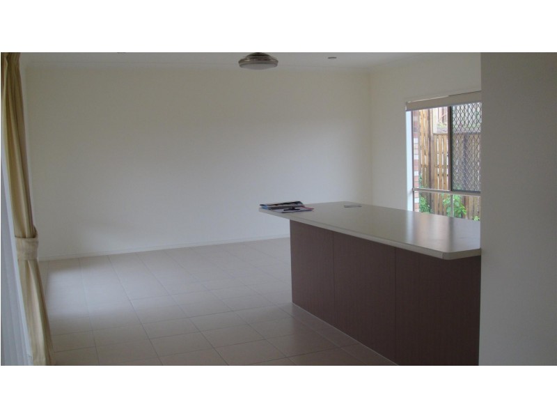 47 Manning Circuit, Pacific Pines QLD 4211