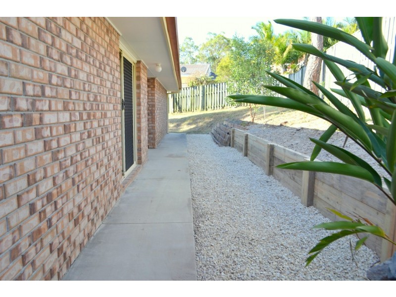 24 Maui Crescent, Oxenford QLD 4210