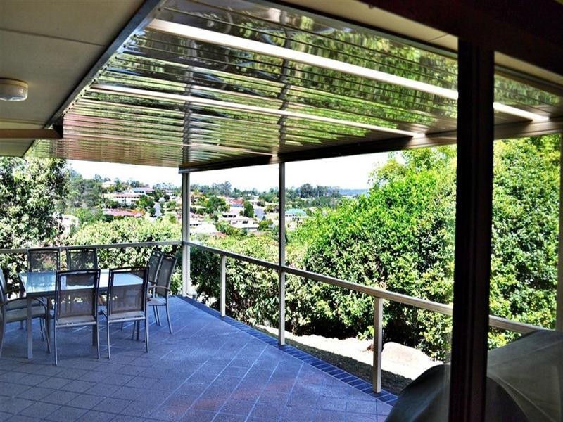 23 Midway Terrace, Pacific Pines QLD 4211