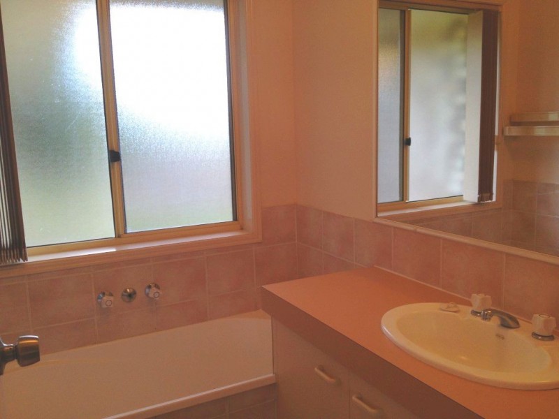 13 Parkdale Court, Parkwood QLD 4214