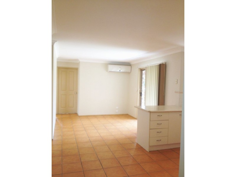 6 Pineneedle Court, Oxenford QLD 4210