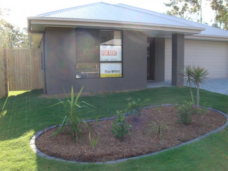 7 Portimao Court, Oxenford QLD 4210