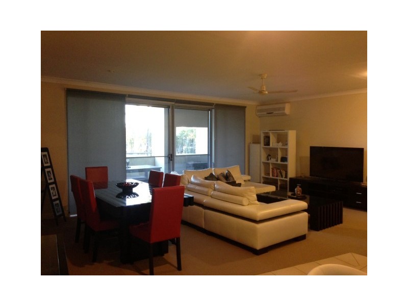 10 Valbonne Avenue, Varsity Lakes QLD 4227