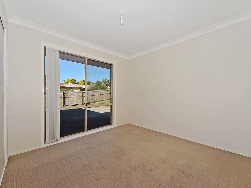 1 Clark Gable, Parkwood QLD 4214