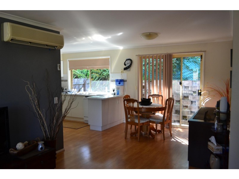 1/37 Broadway Drive, Oxenford QLD 4210