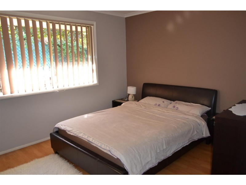 1/37 Broadway Drive, Oxenford QLD 4210