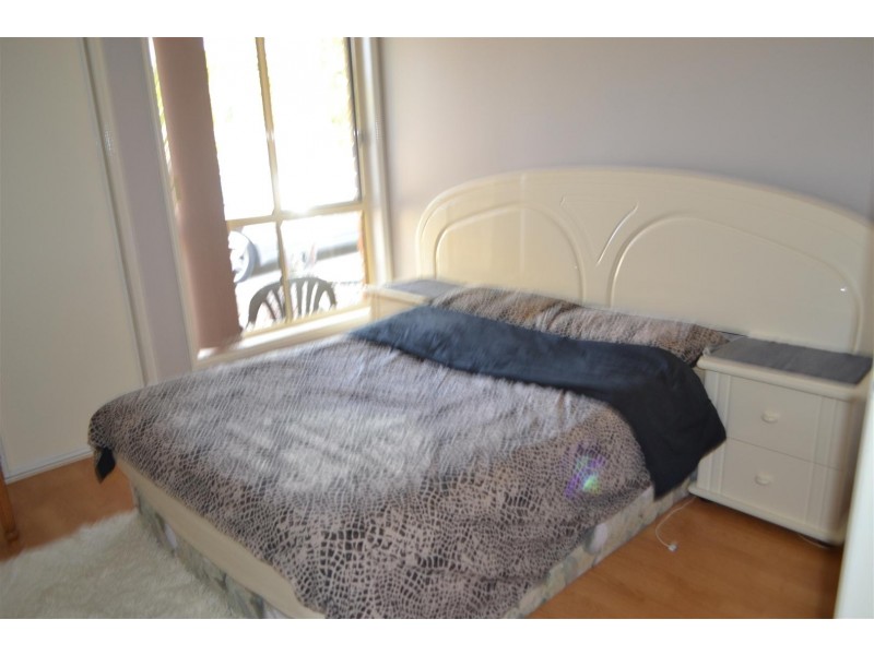 1/37 Broadway Drive, Oxenford QLD 4210