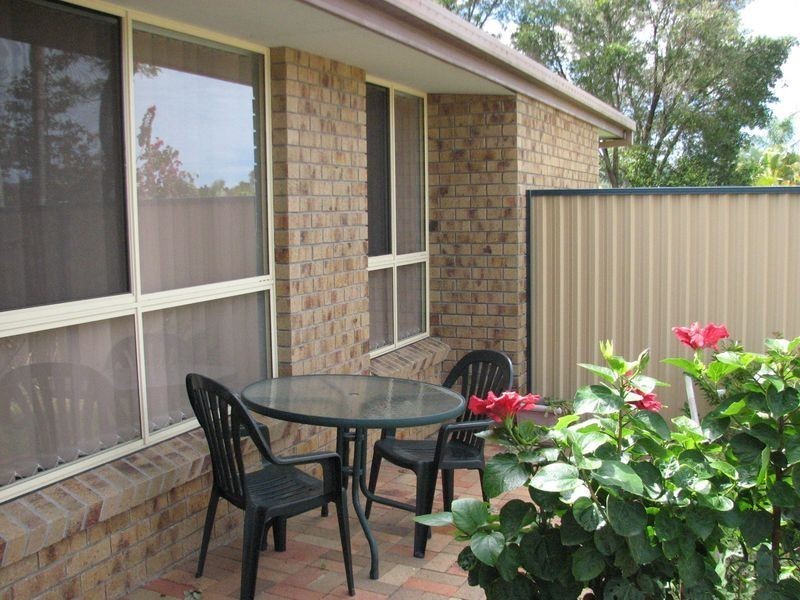 1/37 Broadway Drive, Oxenford QLD 4210