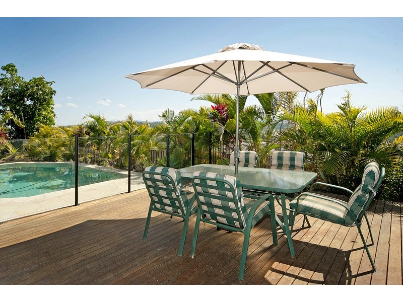 82 Salvado Drive, Pacific Pines QLD 4211