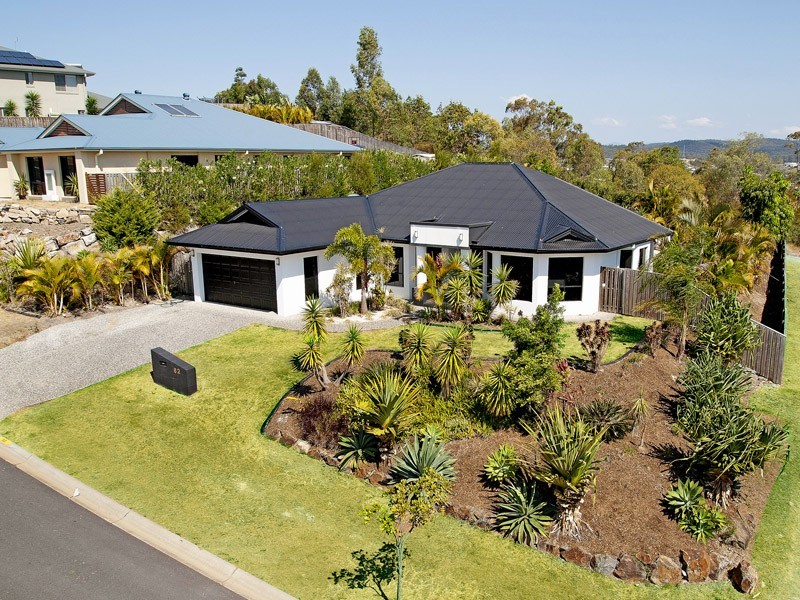 82 Salvado Drive, Pacific Pines QLD 4211