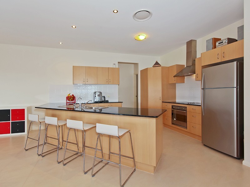 77 Salvado Drive, Pacific Pines QLD 4211