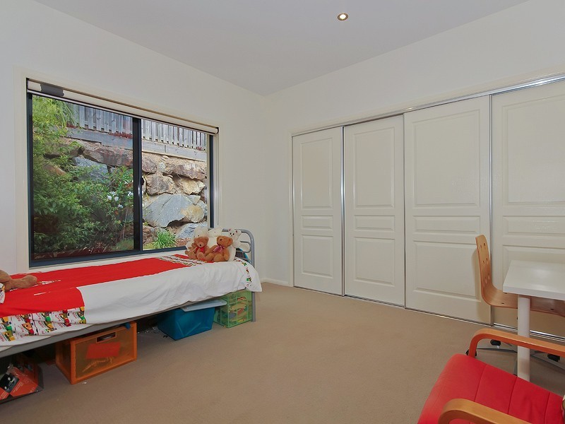 77 Salvado Drive, Pacific Pines QLD 4211