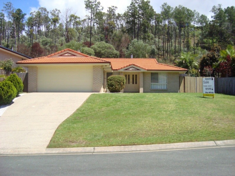 10 Moorea Court, Pacific Pines QLD 4211