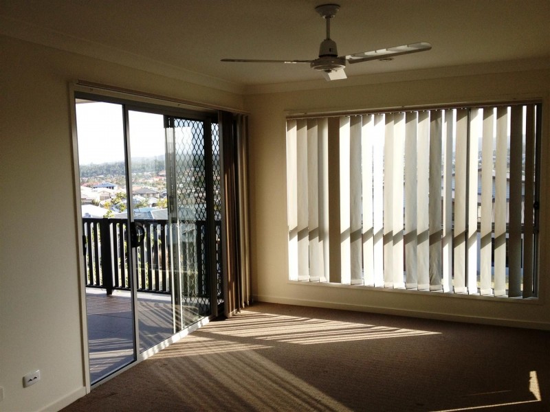 24 Angourie Crescent, Pacific Pines QLD 4211