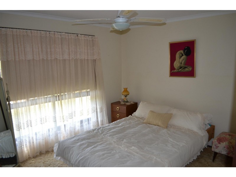 15 The Strand, Nerang QLD 4211