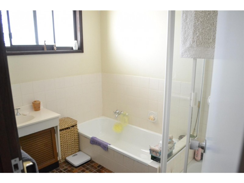 15 The Strand, Nerang QLD 4211