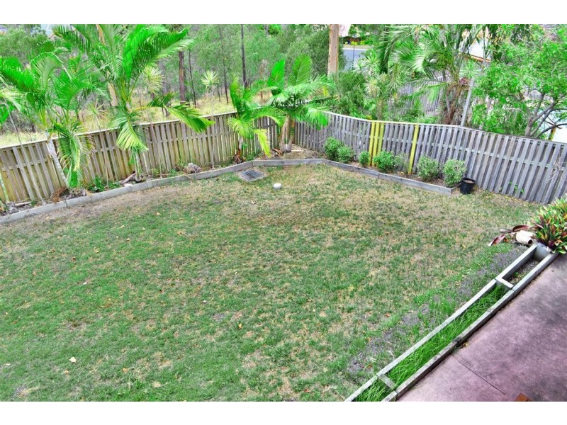 33 Midway Terrace, Pacific Pines QLD 4211