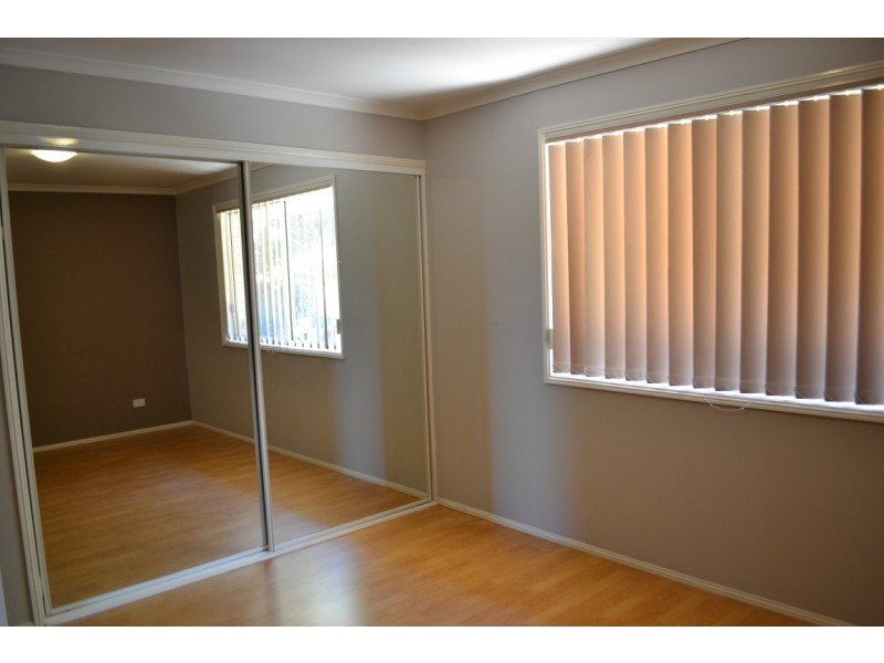 1/37 Broadway Drive, Oxenford QLD 4210