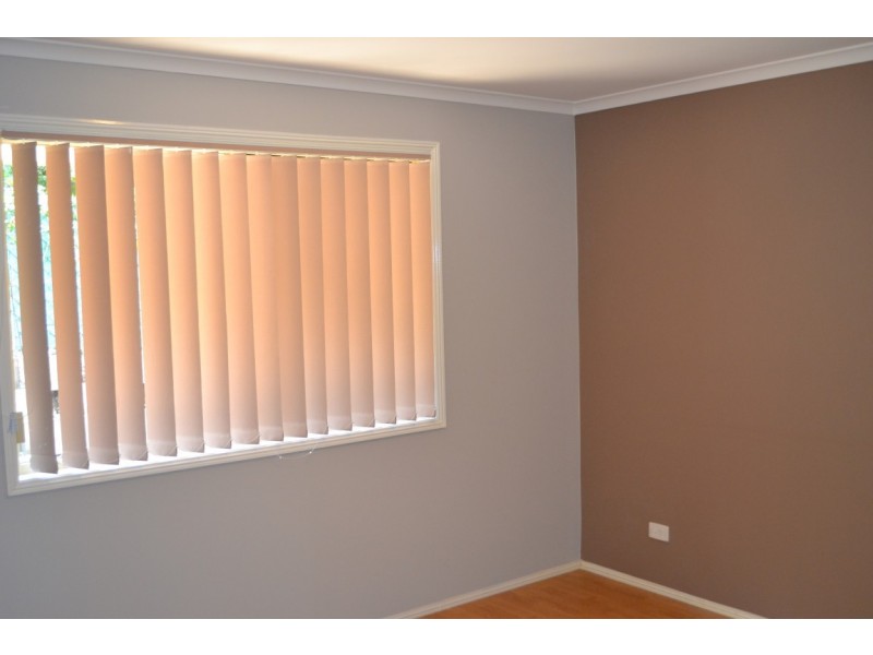 1/37 Broadway Drive, Oxenford QLD 4210