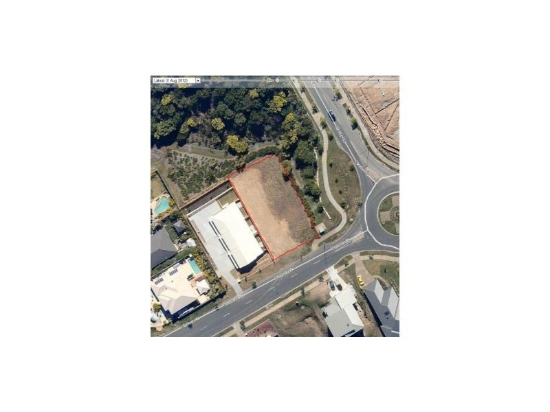 114 Wunburra Circle, Pacific Pines QLD 4211