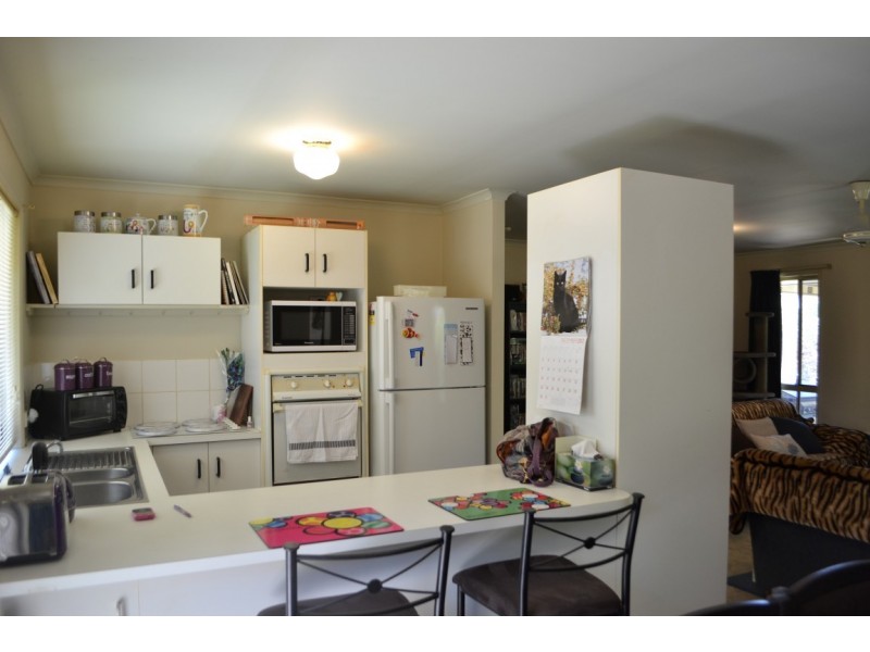 21 Broadway Drive, Oxenford QLD 4210