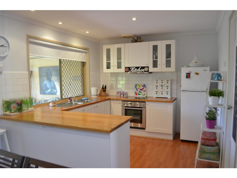 2/7 Vine Court, Oxenford QLD 4210