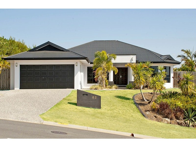 82 Salvado Drive, Pacific Pines QLD 4211