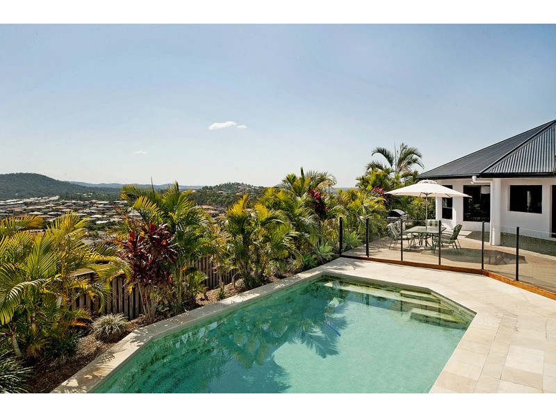 82 Salvado Drive, Pacific Pines QLD 4211