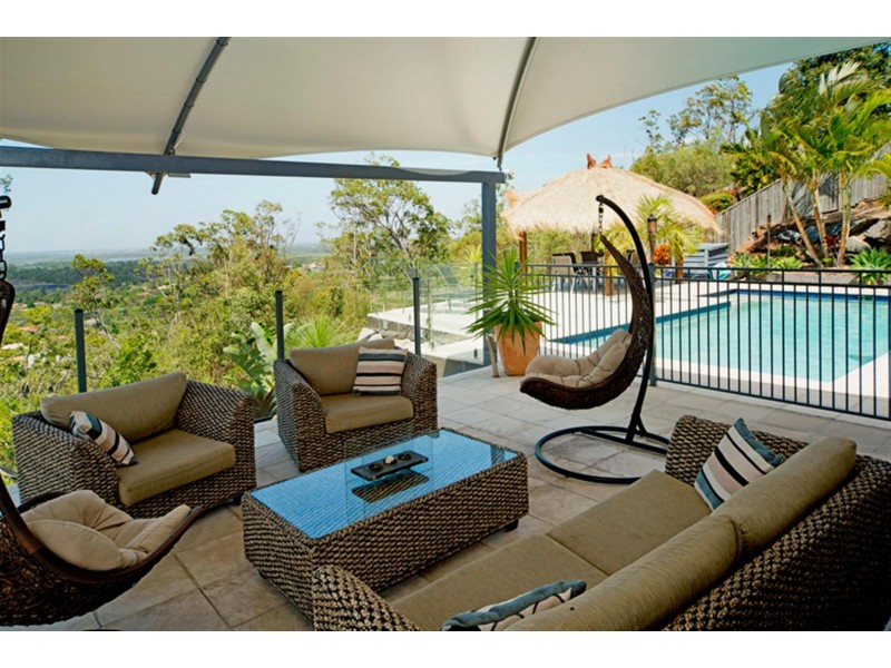 55 Hillary Circuit, Pacific Pines QLD 4211