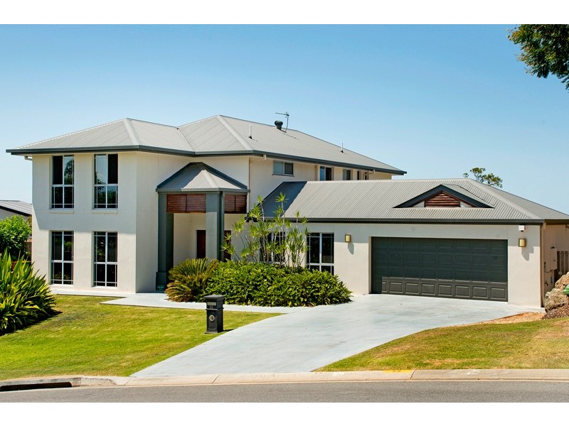 55 Hillary Circuit, Pacific Pines QLD 4211