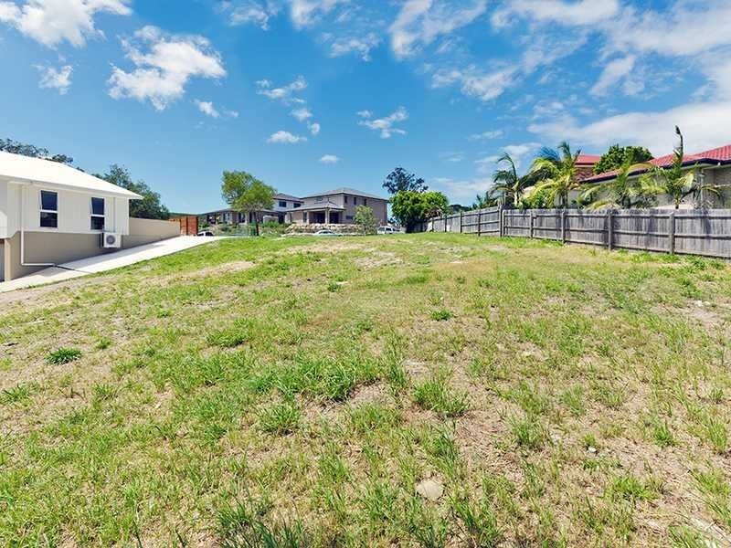 4 Mullingar Place, Carrara QLD 4211