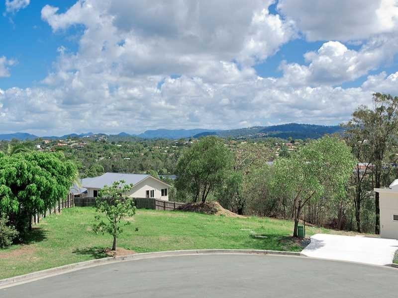 4 Mullingar Place, Carrara QLD 4211